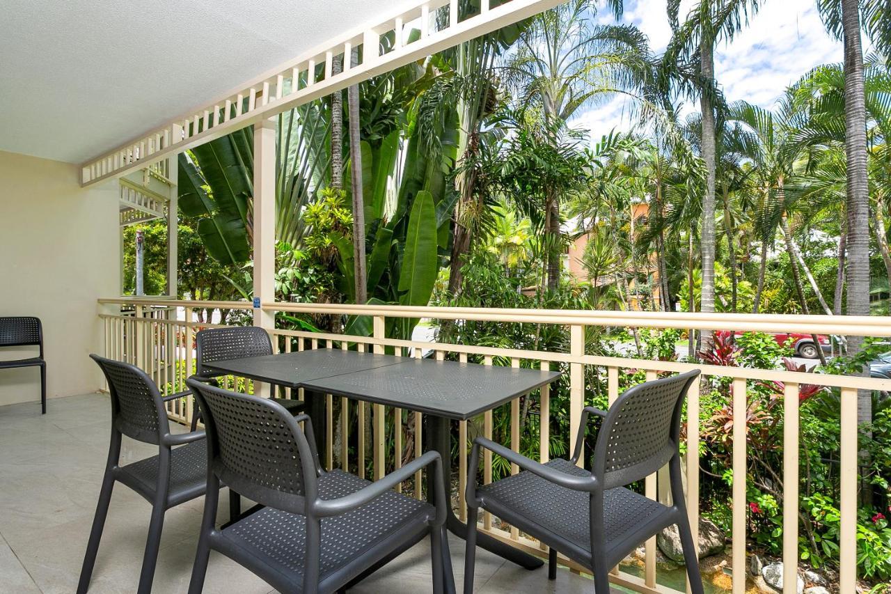 Driftwood Mantaray - Official Onsite Reception And Check In Aparthotel Port Douglas Exterior photo