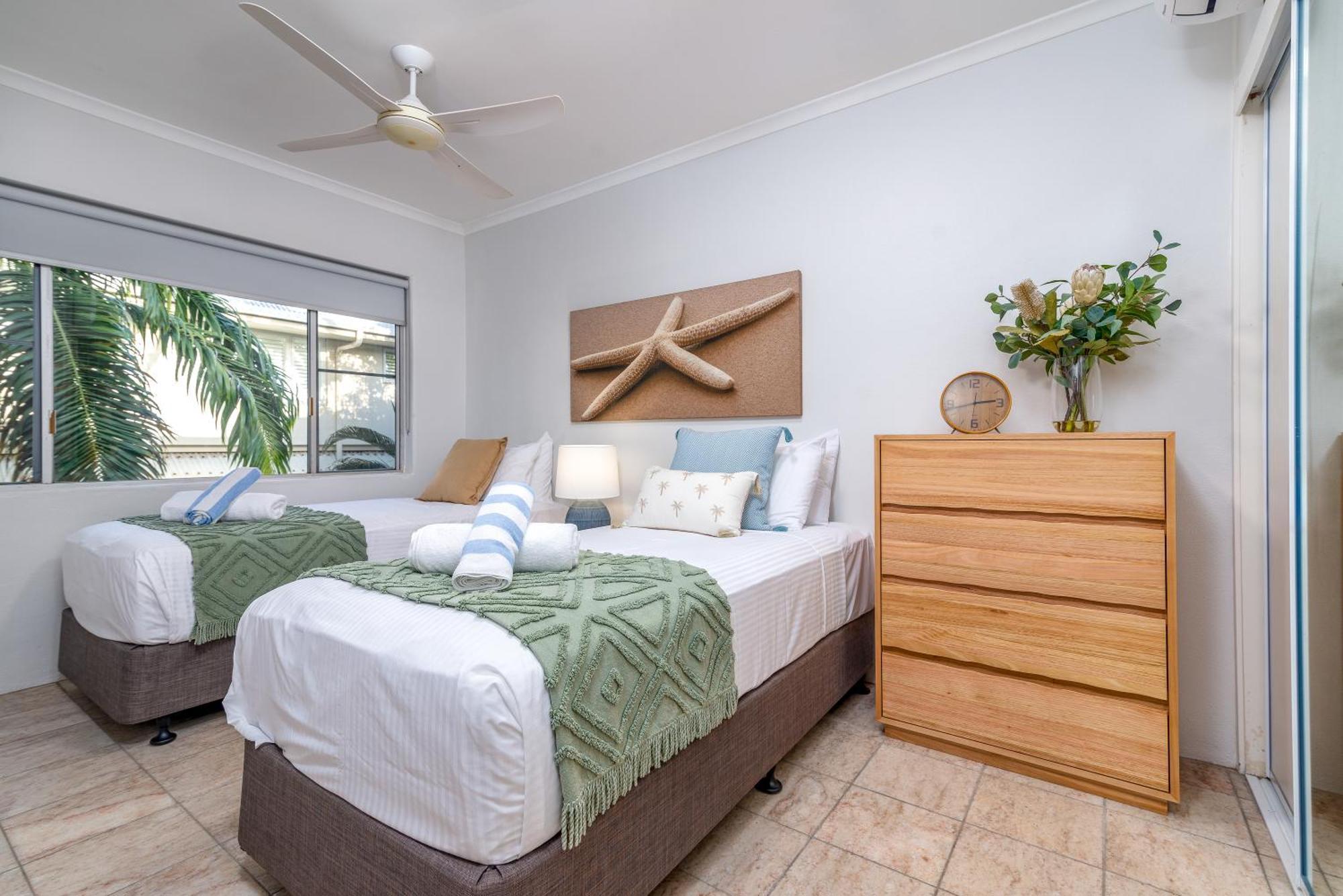 Driftwood Mantaray - Official Onsite Reception And Check In Aparthotel Port Douglas Exterior photo